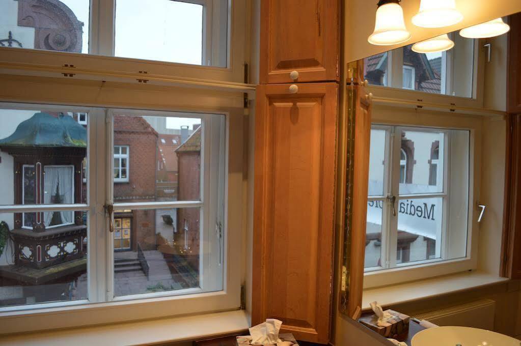 Altstadthotel Twardokus Aurich Exterior photo